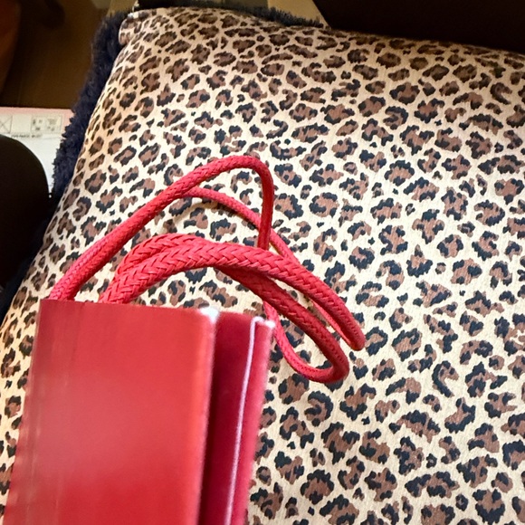 Giorgio Armani Special Edition Gift Box & Shopping Bag. - Picture 5 of 9